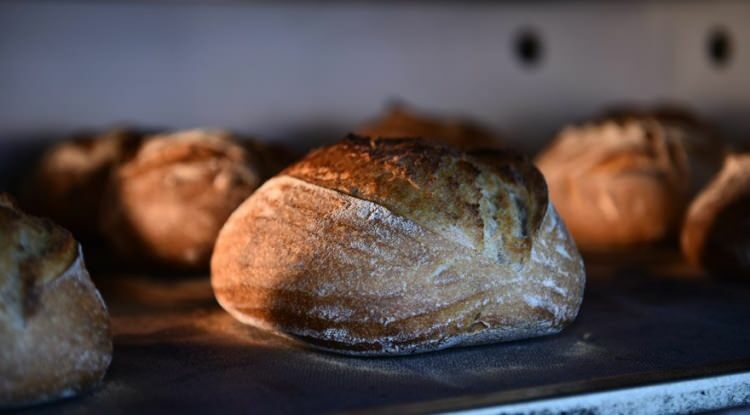 Hogyan készítsünk savanyú kenyeret?