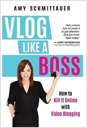 Amy Landino Amy Schmittauer néven írta a Vlog Like a Boss című könyvet. A borítón Amy fényképe deréktól felfelé, videokamerát tartva. A cím világoskék alapon jelenik meg fehér és fukszia betűkkel. A könyv címkéje: Hogyan lehet online megölni a videoblogolással.