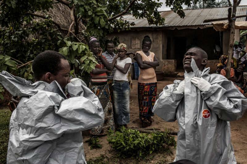 Az afrikai Ebola félelmet és pánikot okozott
