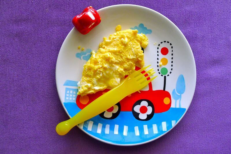 Hogyan kell tojás sárgáját adni a csecsemőknek? Hány hónap alatt kezdheti el a tojást? Baba tojás recept