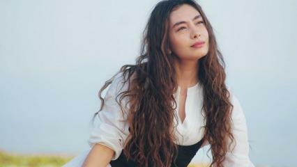 Neslihan Atagul színésznő