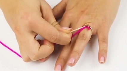 Hogyan lehet eltávolítani az ujjba beragadt gyűrűt?