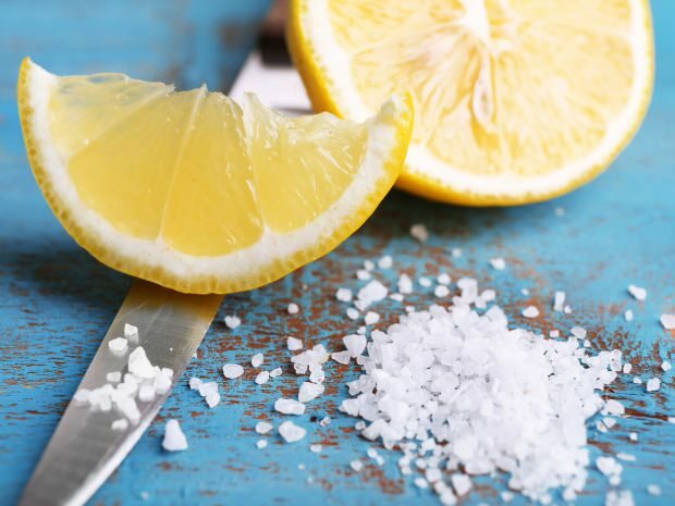 Gyengíti-e a menta citrom-sóval?