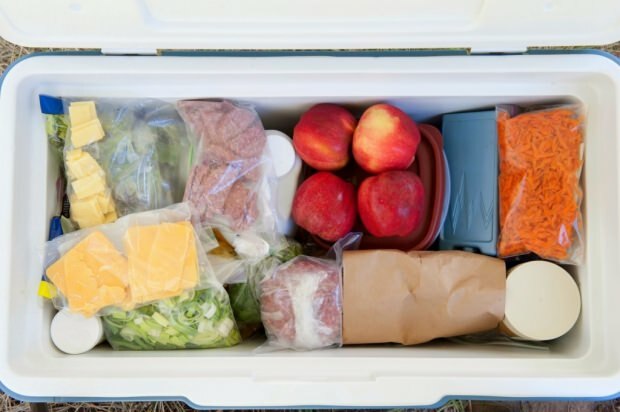 Hogyan tárolják a főtt ételeket a hűtőszekrényben? Tippek a főtt ételek fagyasztóban való tárolásához
