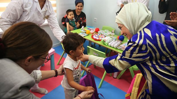 Erdoğan első asszony megnyitja a Fogyatékosság és Rehabilitációs Központot