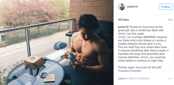 Filip Tomaszewski mikro-befolyásoló a Man Tea-vel pózol, és megosztja az előnyöket Instagram-követőivel.