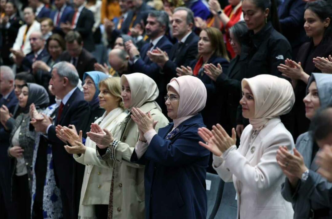 Erdoğan First Lady különleges üzenete a nők elleni erőszak felszámolásának nemzetközi napjára!