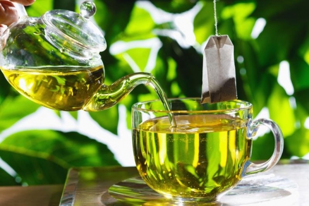 A zöld tea ivásának előnyei az üres gyomorra