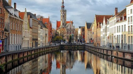 A város csokoládé illatú az utcákon: Brugge