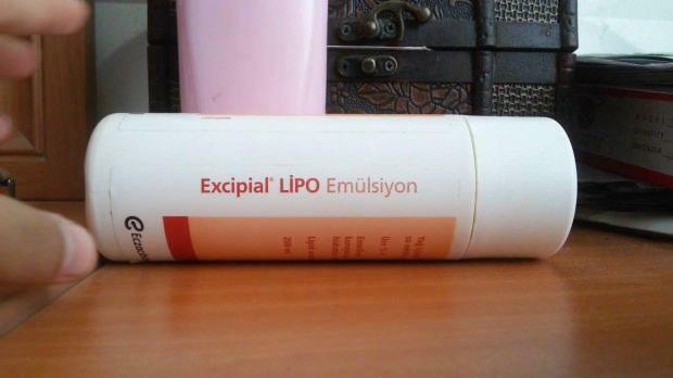 Hogyan kell használni a Excipial Lipo-t?