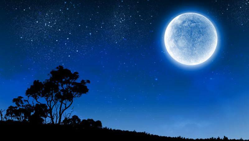 A NASA bejelentette: mikor jelenik meg a 2020-as kék telihold? Mi a Kék Hold és hogyan alakul ki?