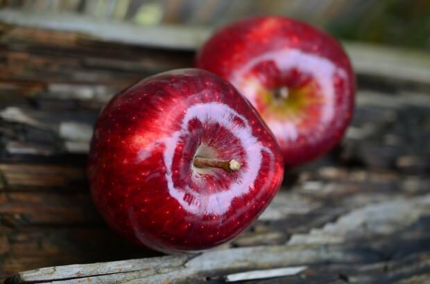 Milyen előnyei vannak az almának? Ha beleteszi a fahéjat almalébe és inni ...